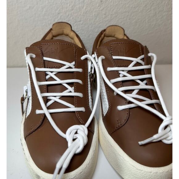 Giuseppe Zanotti Loafers $804 - Picture 3 of 5